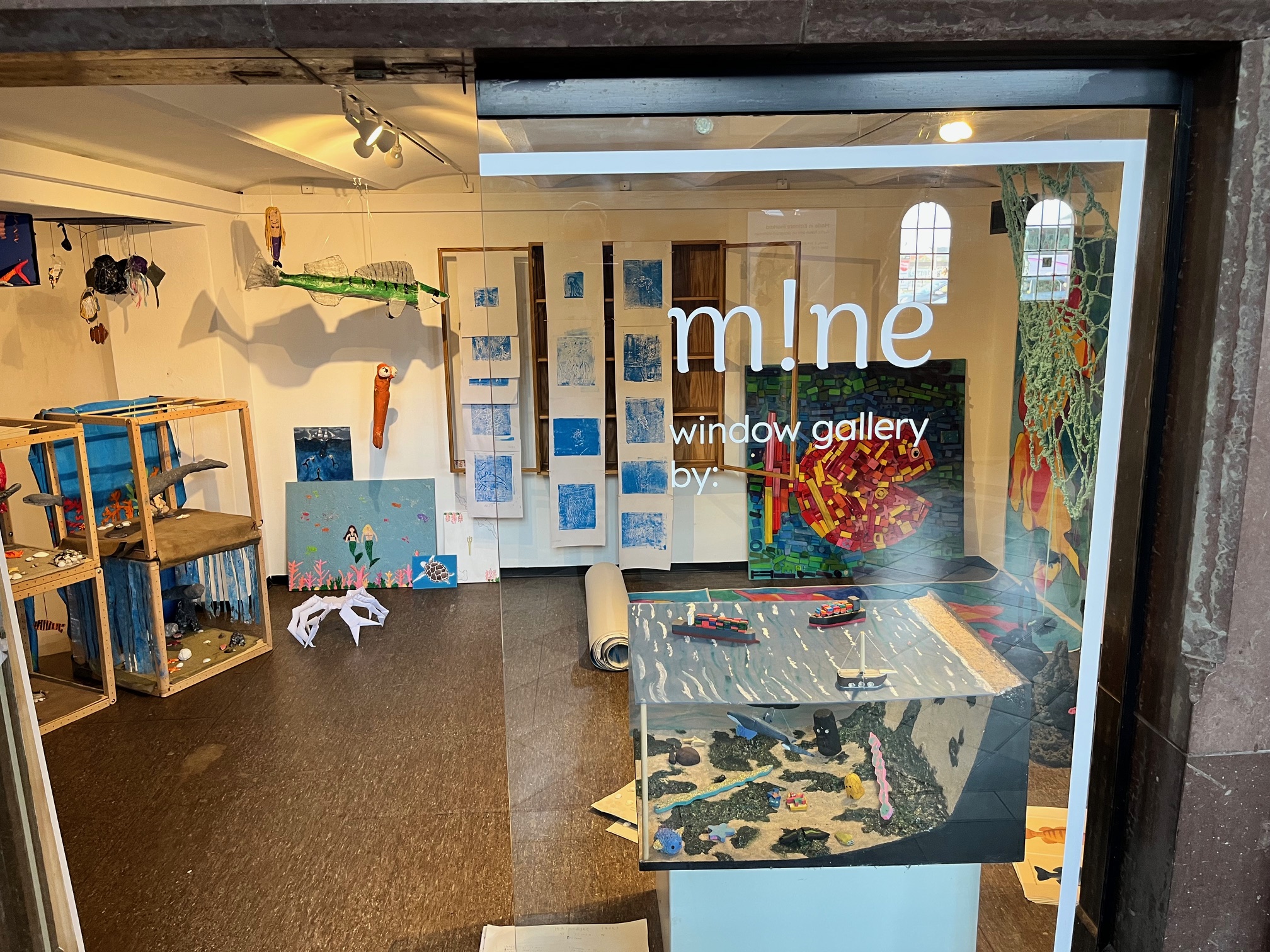 Window Gallery #5: Børn fra Skorpeskolen i Hellebæk